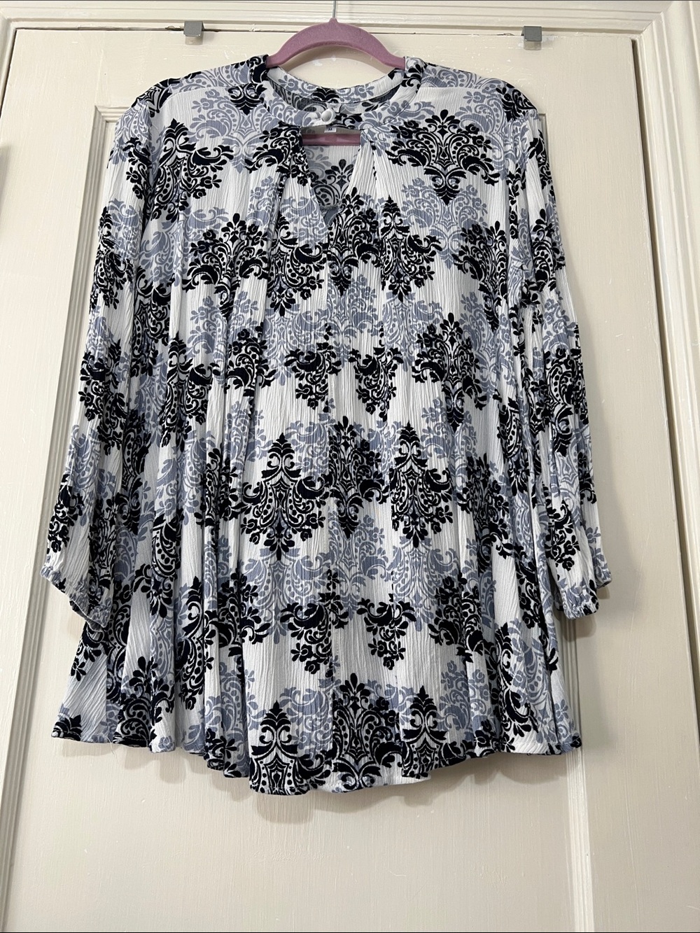 Lapis Black gray ans White Pleated Damask swing Tunic